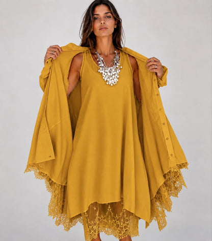 Coordinato Chic Due Pezzi  con Abito Smanicato e Camicia Oversize in Pizzo